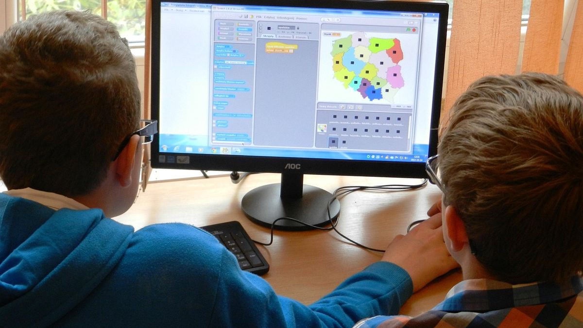 How to Choose School Management Software in India: A 2026 Buyer's Guide